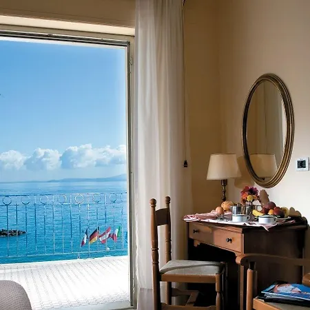 فندق Terme Alexander 4*