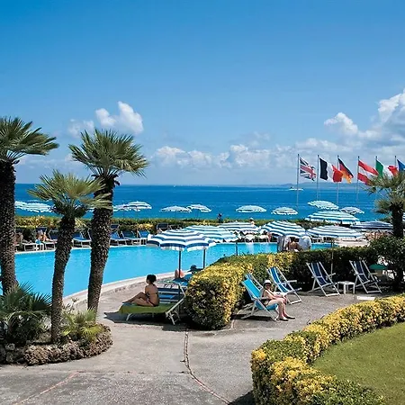 فندق Terme Alexander ايسكيا